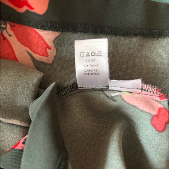 🌸 Gently Used Ann Taylor LOFT Floral Print Dress – Size 10 - Picture 7 of 7